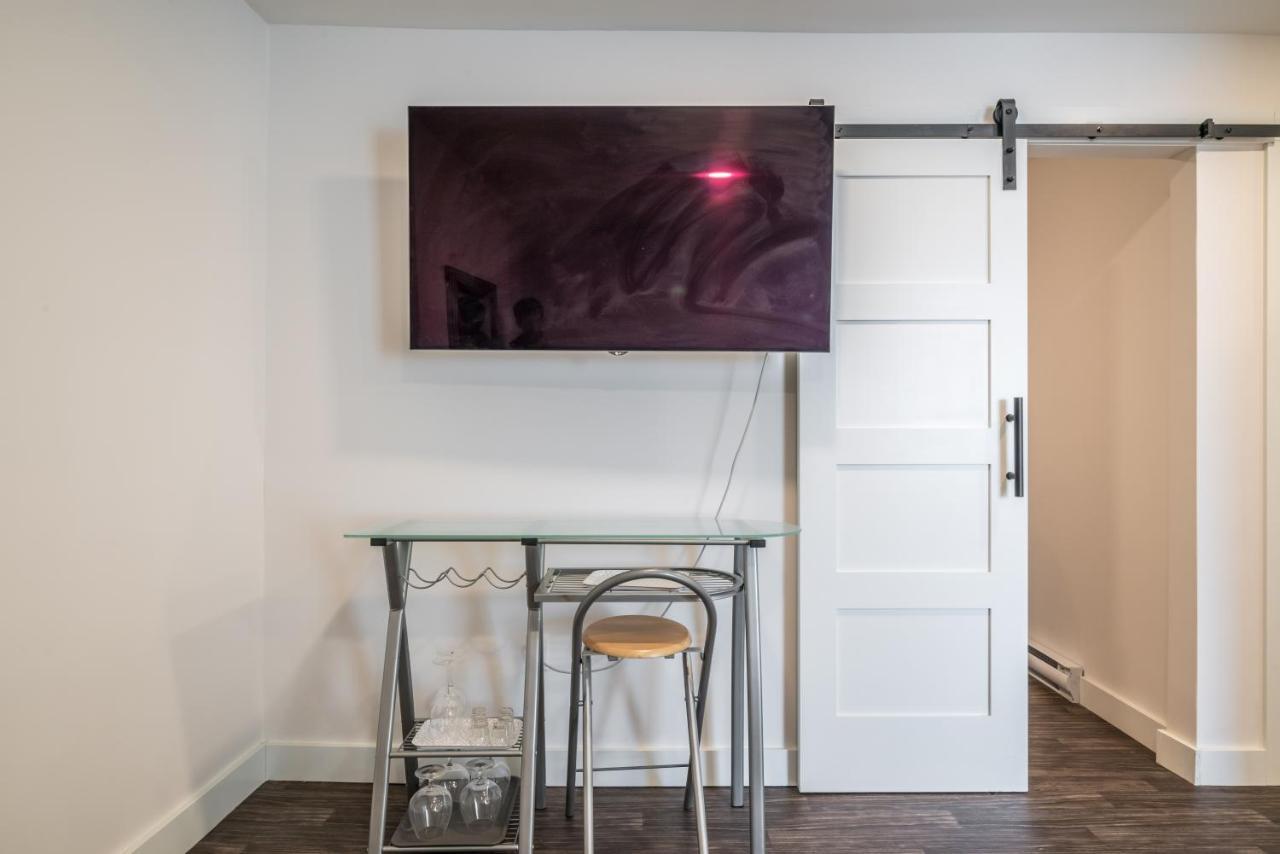 Modern Contemporary 2 Bedroom Suite Halifax Exterior photo