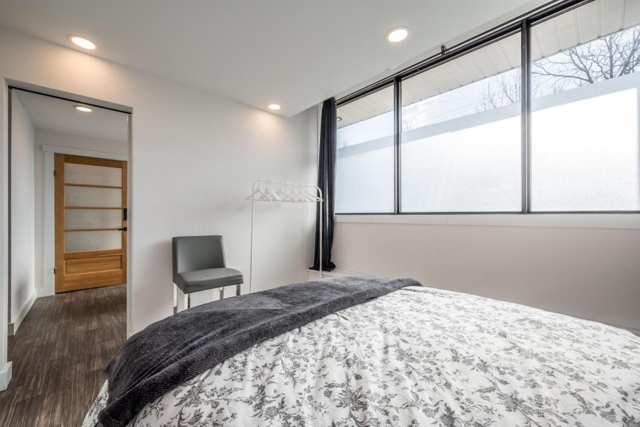 Modern Contemporary 2 Bedroom Suite Halifax Exterior photo