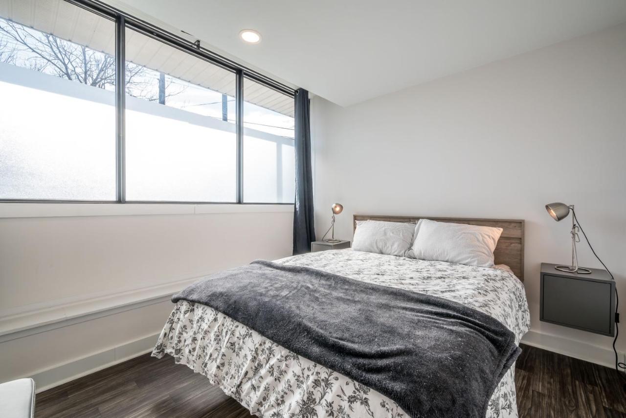 Modern Contemporary 2 Bedroom Suite Halifax Exterior photo